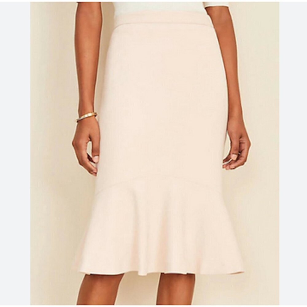 ANN TAYLOR Doubleweave Seamed Flounce Pencil Skirt 4 Women Peplum Blush Pink